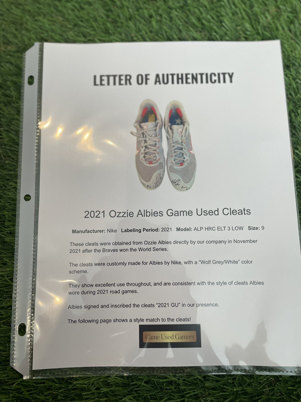 Ozzie Albies Atlanta Braves Game Used Cleats 2021 Signed LOA