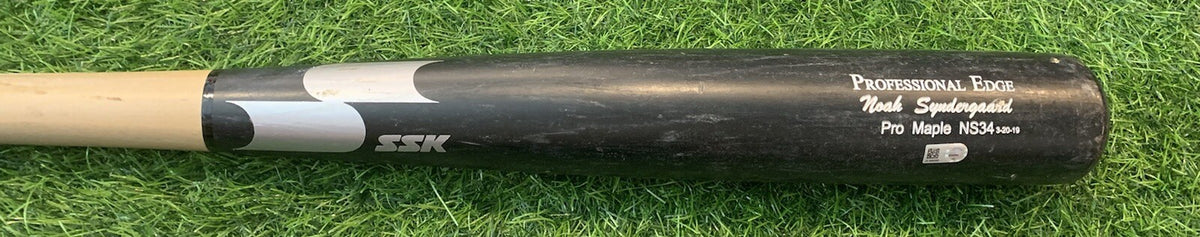 Noah Syndergaard New York Mets Game Used Bat 2019 MLB Auth “Single”
