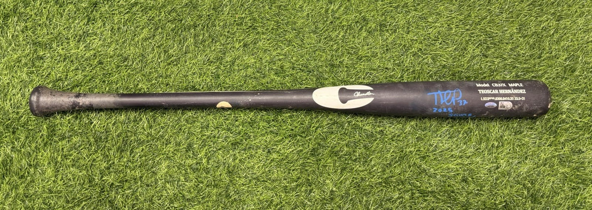 Teoscar Hernandez 2025 Dodgers Game Used Bat Signed 213th HR MLB Auth GUG LOA