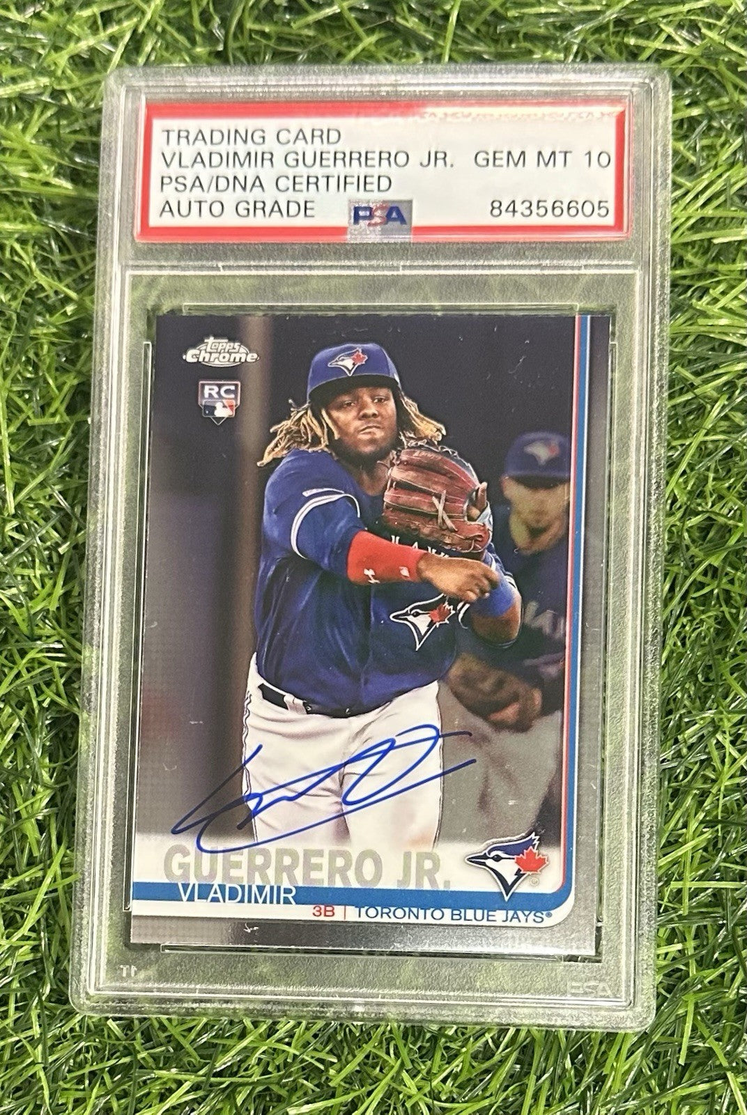 Vladimir Guerrero Jr. Signed Topps Chrome 2019 Rookie #21 Auto PSA/DNA 10