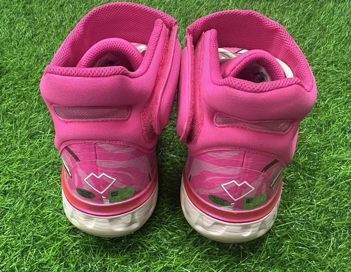 Salvador Perez Kansas City Royals Game Used Cleats 2024 Mothers Day MLB Auth