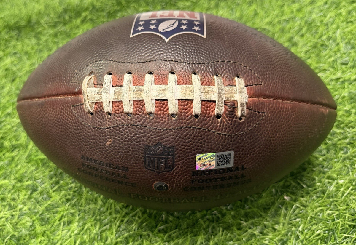 Ja’Marr Chase Game-Used & Signed Football 177 Yds 2 TDs  Bengals COA