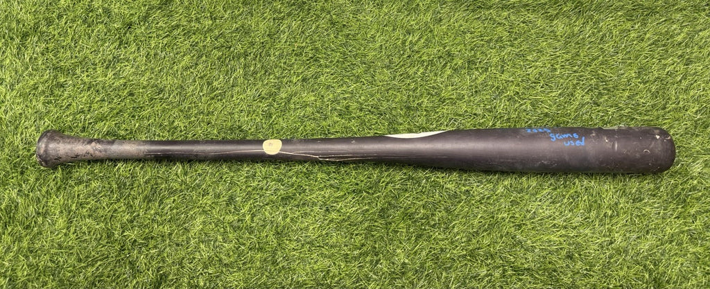 Teoscar Hernandez 2025 Dodgers Game Used Bat Signed 213th HR MLB Auth GUG LOA