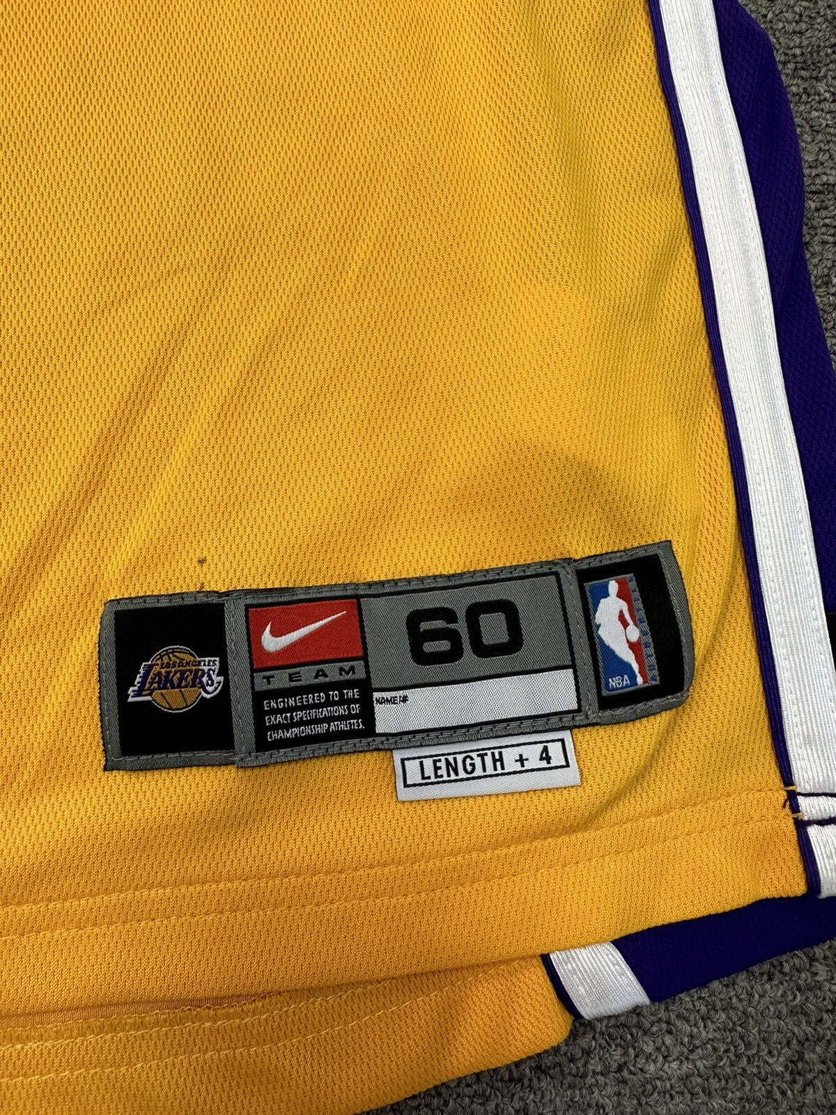 Shaquille O’Neal Los Angeles Lakers Player Issed Jersey 03-04 Signed Beckett LOA
