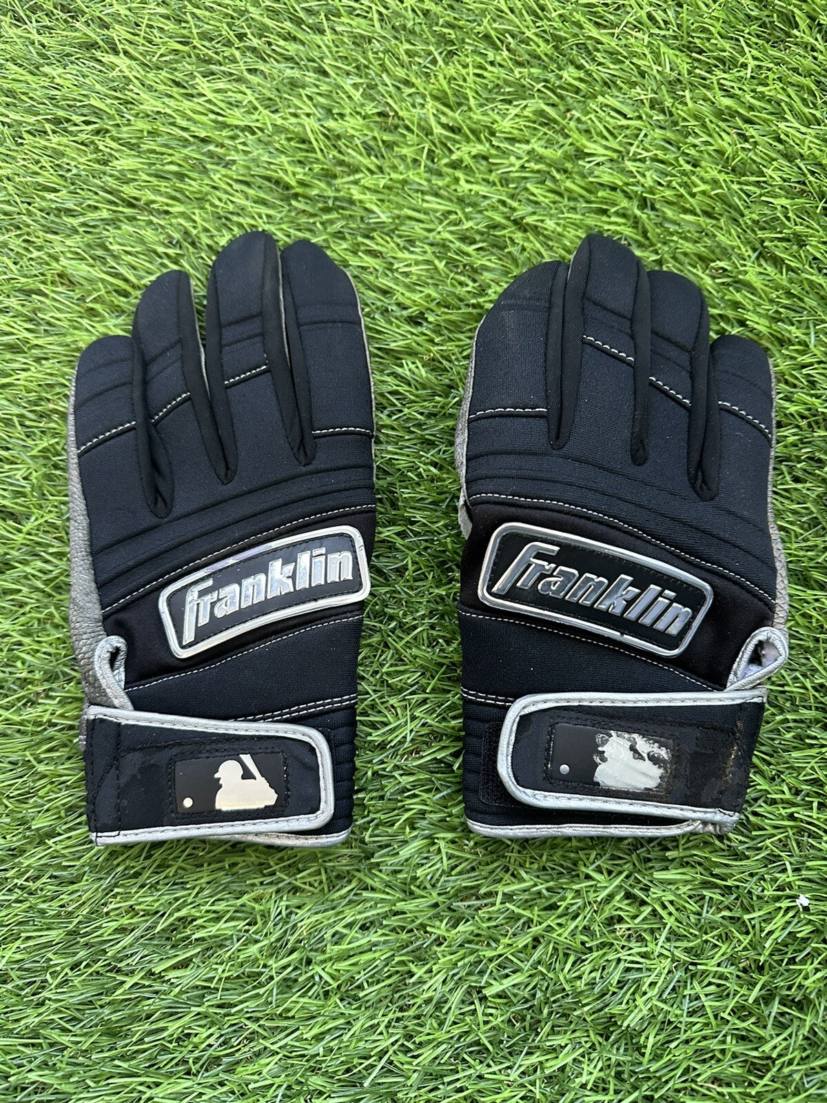 Jose Ramirez Cleveland Guardians Game Used Batting Gloves “2022 Playoffs” Signed
