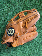 Carlos Correa Houston Astros Game Used Worn Fielding Glove Signed LOA