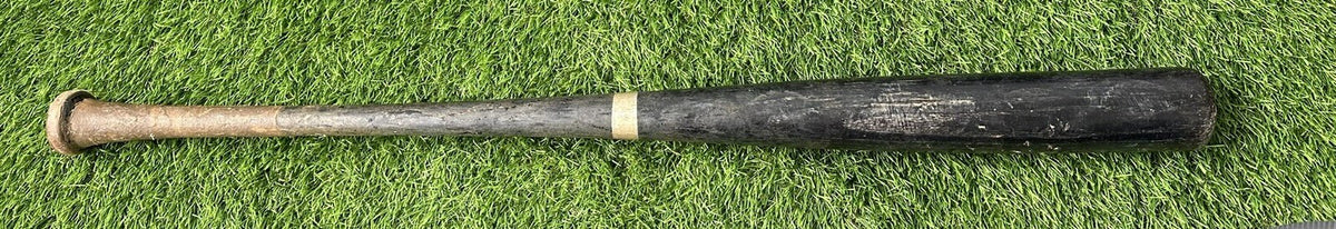 Mo Vaughn New York Mets Game Used Bat 2002 Photo Matched
