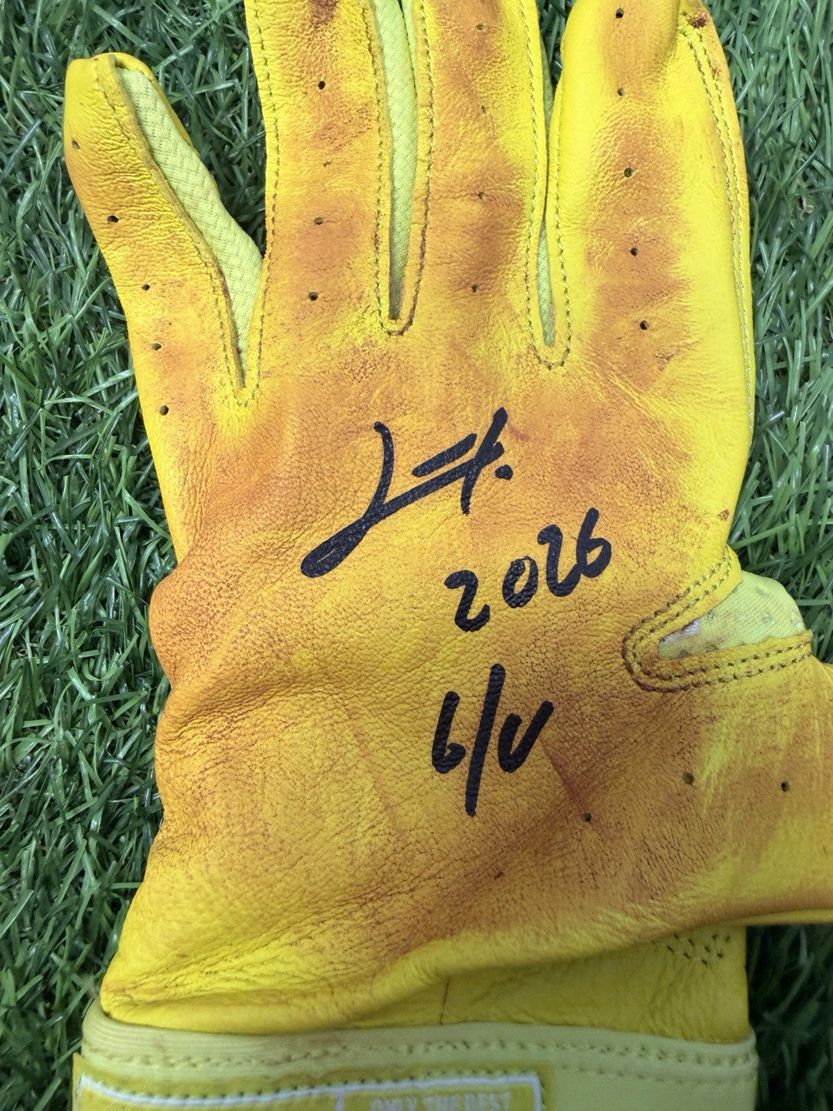 Junior Caminero Game-Used & Signed Neon  Green Batting Gloves – 2026 GUG LOA