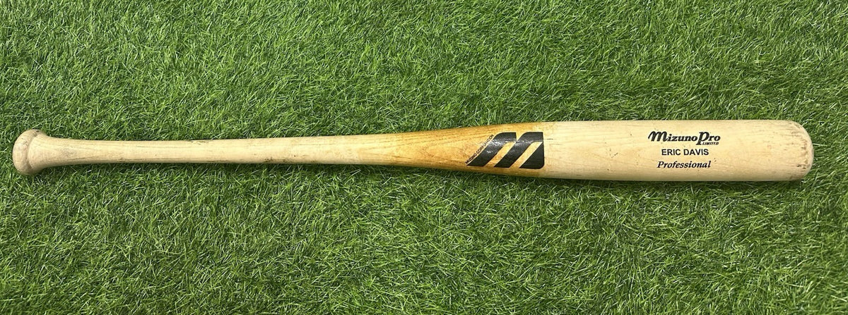 Eric Davis Cardinals Cincinnati Reds Game Used Bat 99-00 PSA/DNA LOA