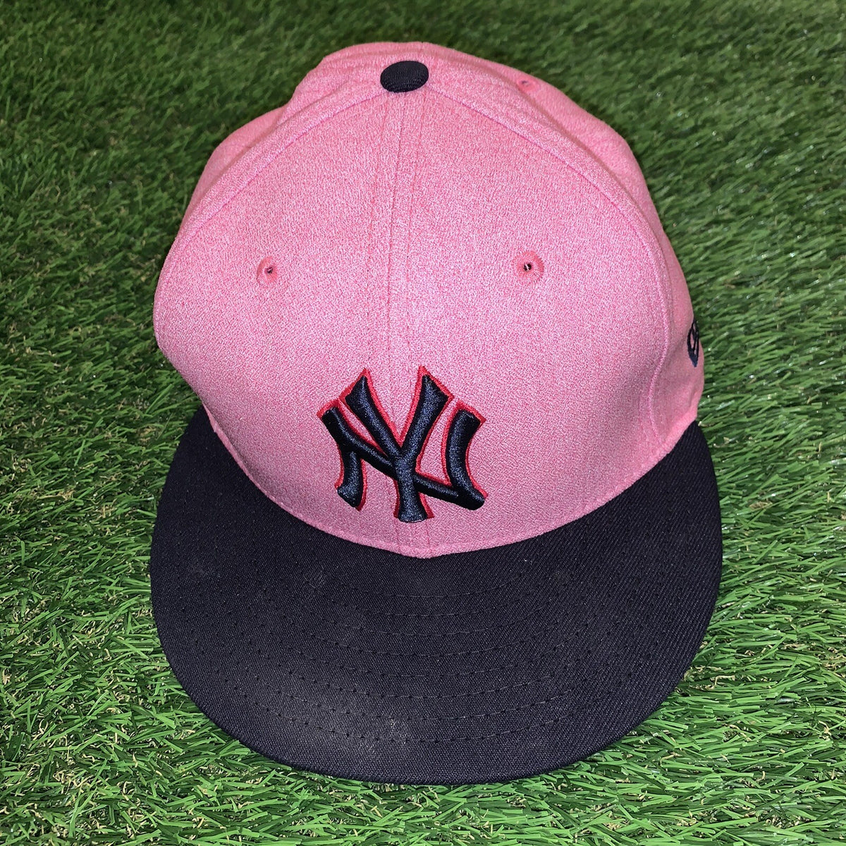 Miguel Andujar New York Yankees Game Used Worn Hat 2018 Mothers Day MLB Auth