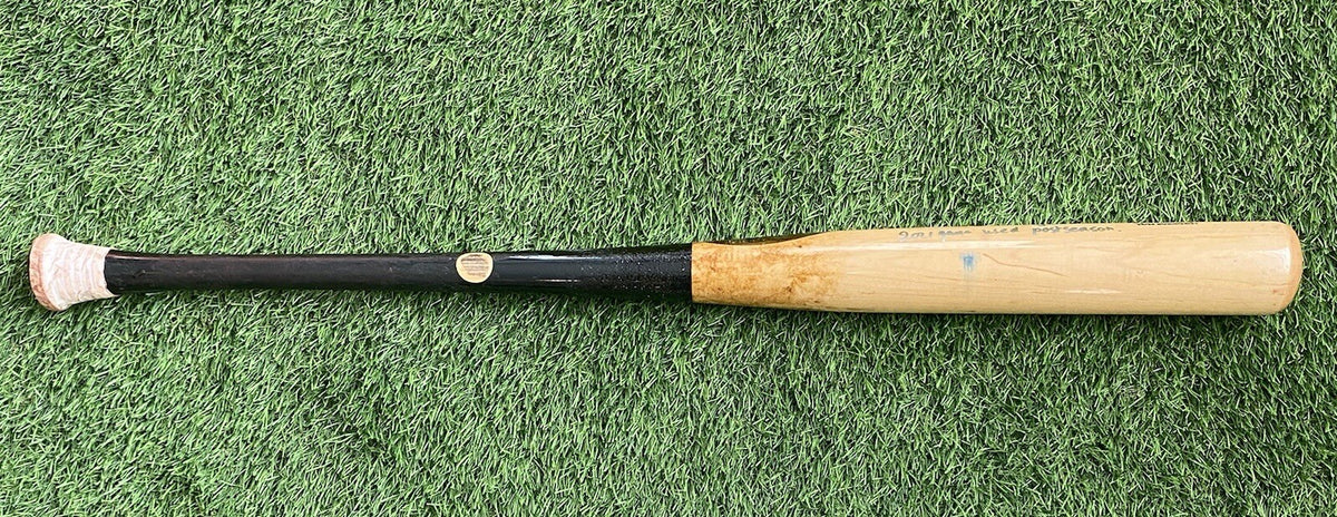Ozzie Albies Atlanta Braves Game Used Bat “2021 Postseason NLCS Game 6” Signed