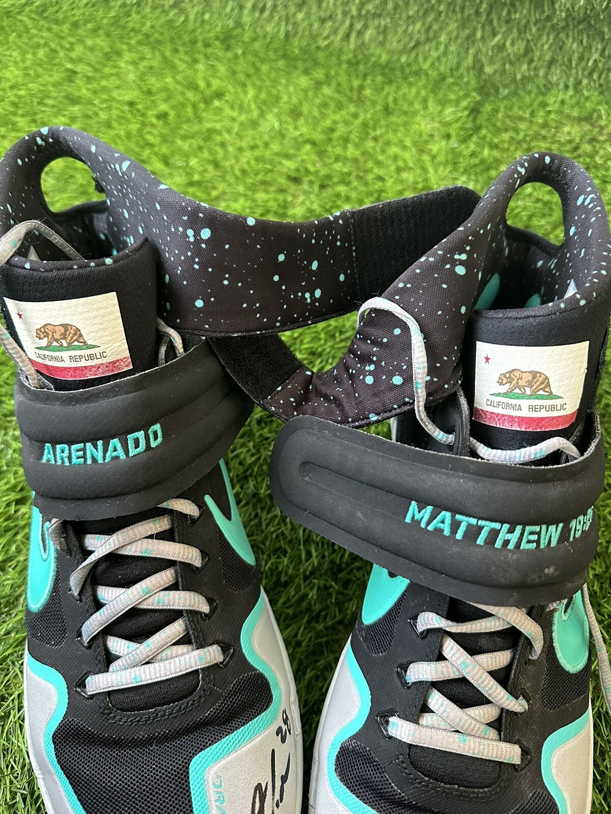 Nolan Arenado Colorado Rockies Game Used Cleats “Signed, Excellent use” 2020