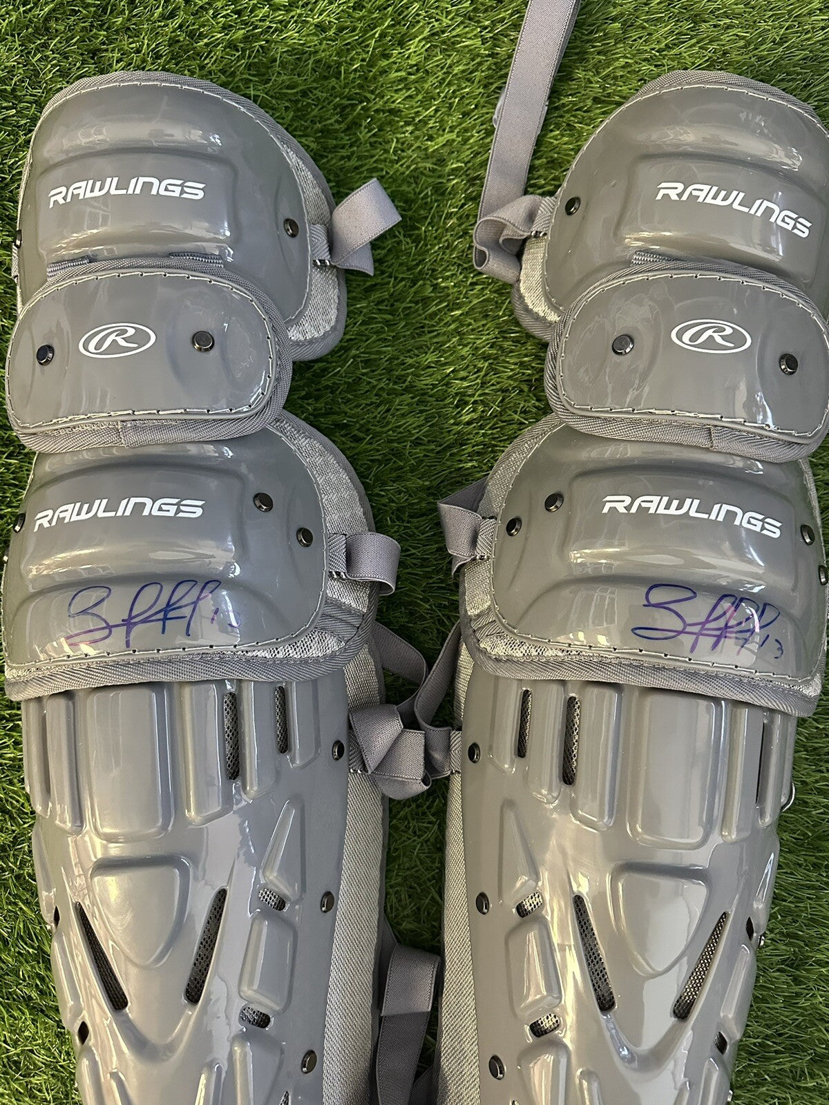 Salvador Perez Rawlings Gold Glove Player Issued Shin Guards Signed GUG LOA