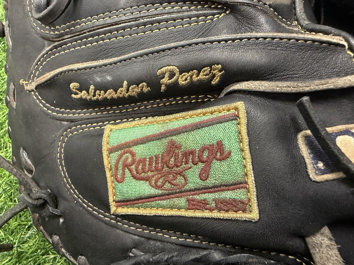 Salvador Perez 2024 Game Used Catcher’s Glove Signed, Photo Matched, GUG LOA