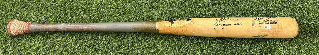 Ozzie Albies Atlanta Braves Game Used Bat Birdman 2023 Career HR 108 MLB Auth