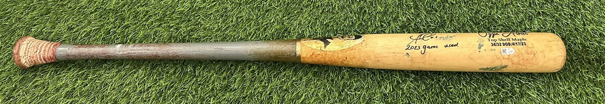 Ozzie Albies Atlanta Braves Game Used Bat Birdman 2023 Career HR 108 MLB Auth