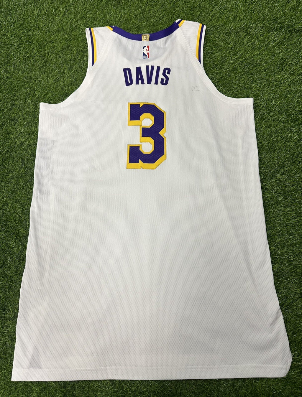 Anthony Davis Los Angeles Lakers Game Used Worn Jersey Double/Double NBA LOA