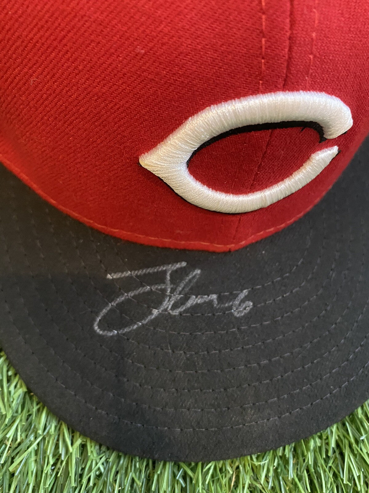 Jonathan India Cincinnati Reds Game Used Worn Hat “2021 NL ROY” LOA Signed