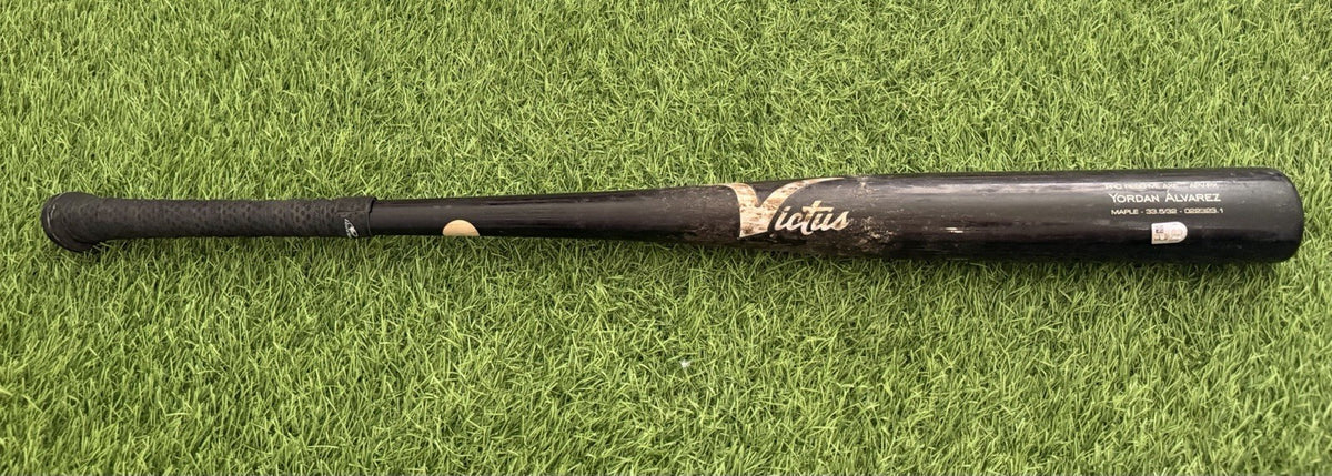 Yordan Alvarez 2023 Game-Used Houston Astros Victus Uncracked Bat PSA GU 10 MLB