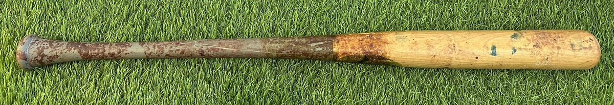 Ozzie Albies Atlanta Braves Game Used Bat 2023 Career HR’s 123/124 MLB Auth