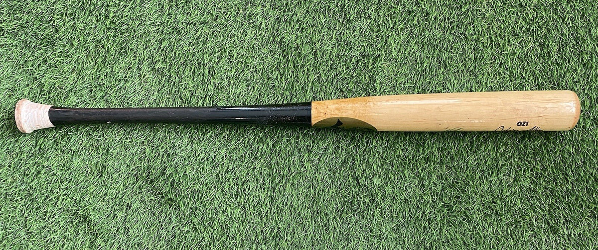 Ozzie Albies Atlanta Braves Game Used Bat “2021 Postseason NLCS Game 6” Signed