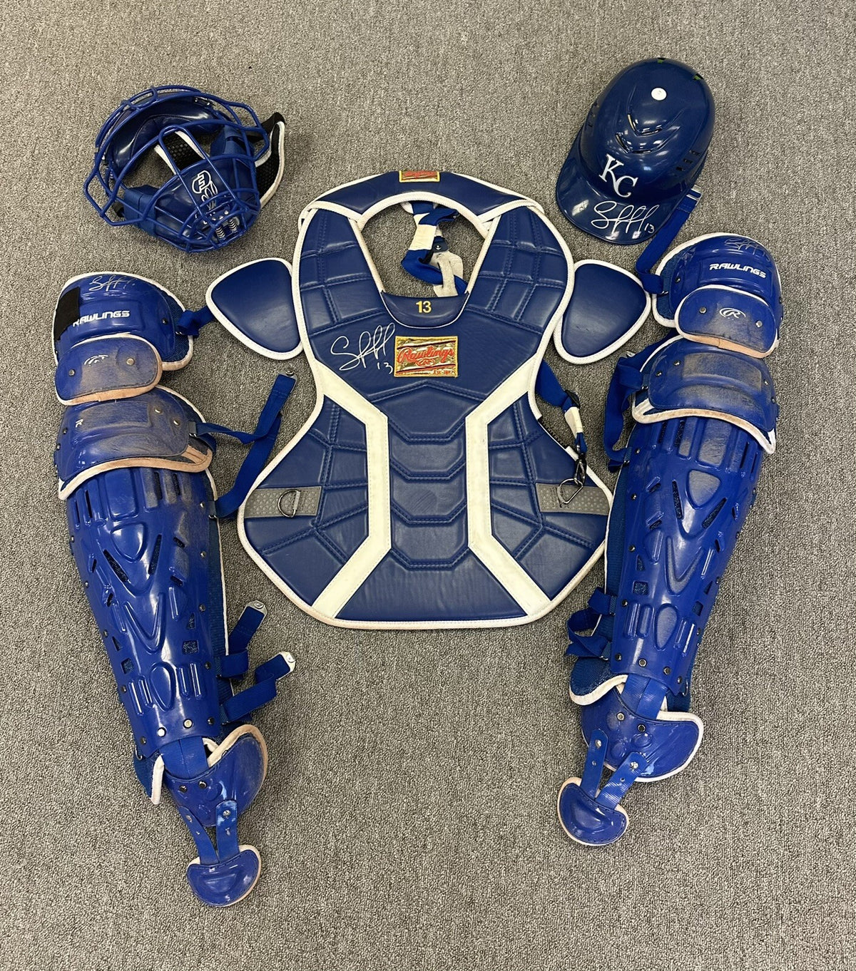 Salvador Perez Kansas City Royals Game Used Catchers Gear Full Set 2023 GUG LOA
