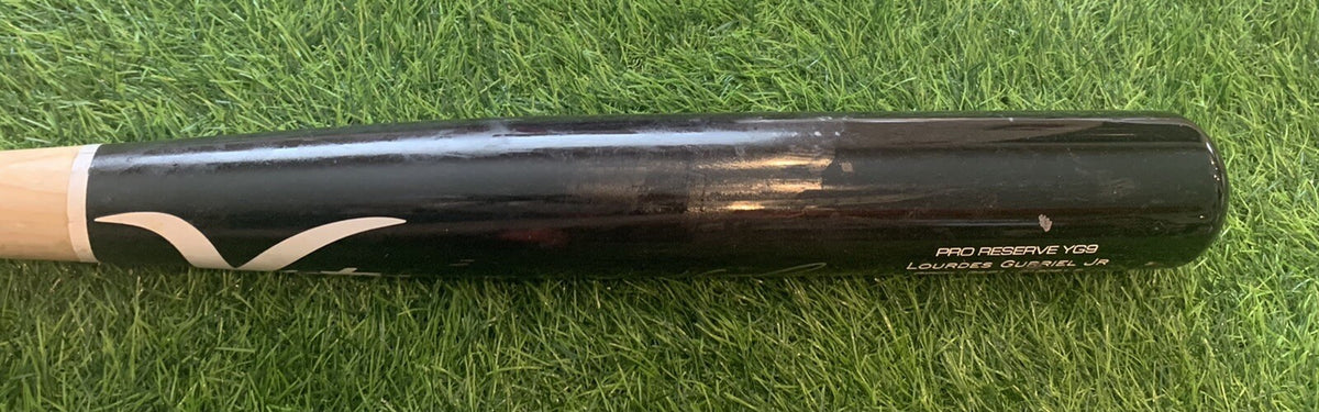 Lourdes Gurriel Jr. Toronto Blue Jays Game Used Bat 2021 Signed