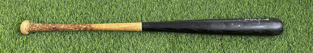 Dave Winfield Game Used Bat Signed 1990 PSA / DNA GU 10