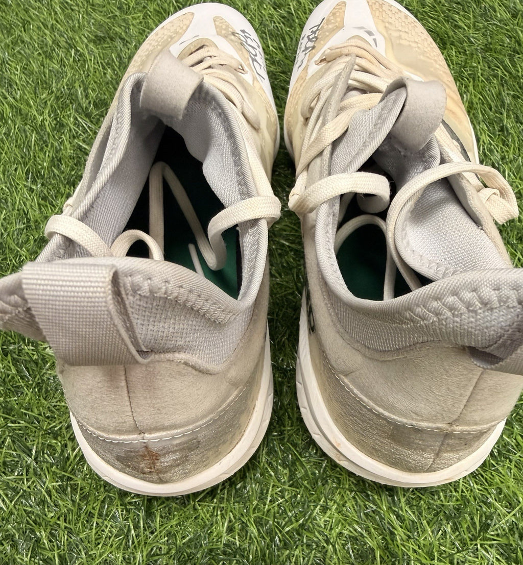 Teoscar Hernandez Los Angeles Dodgers Game Used Cleats Signed 2024 GUG LOA