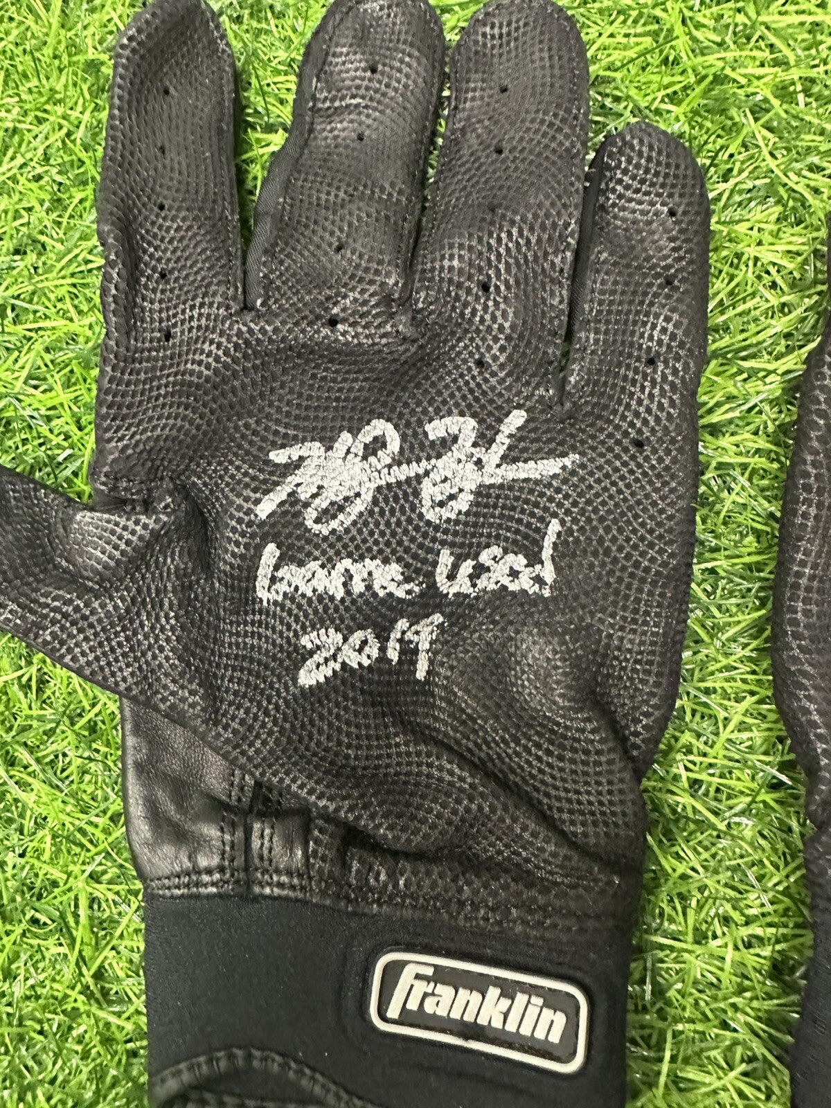 Ke’Bryan Hayes Pittsburgh Pirates Game Used Batting Gloves Black 2019 Hayes LOA