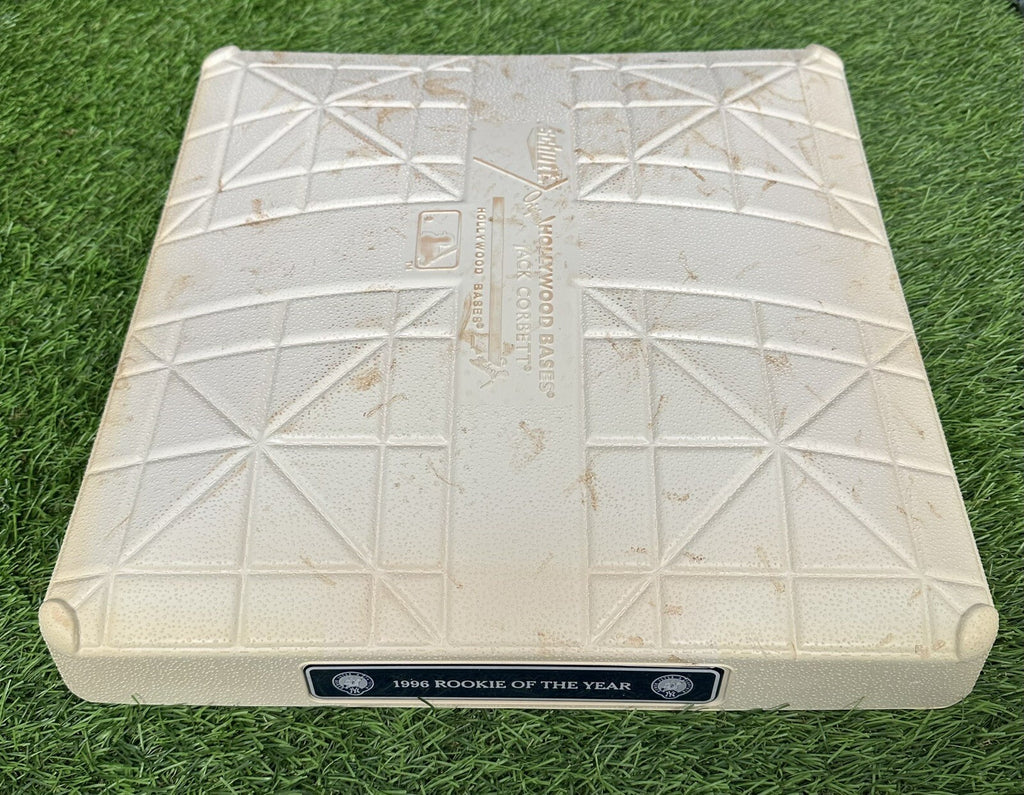 New York Yankees Game Used Base “Derek Jeter Day, 5/14/17” MLB Auth