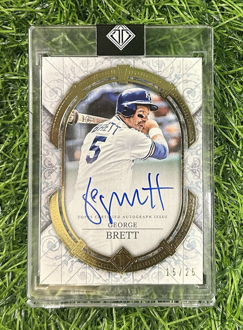 2024 Topps Transcendent Collection #TCA-GBR George Brett /25 Kansas City Royals