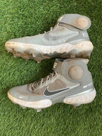 Jonathan India Cincinnati Reds Game Used Cleats “2021 NL ROY” LOA Signed