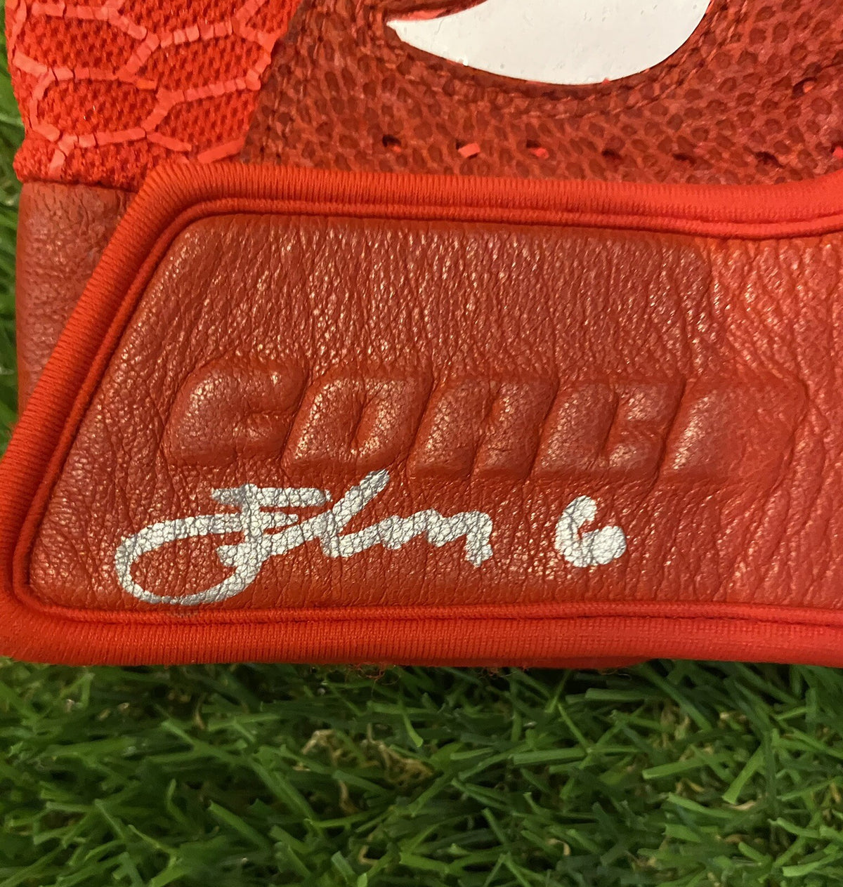 Jonathan India Cincinnati Reds Game Used Batting Gloves “2021 NL ROY” LOA Signed