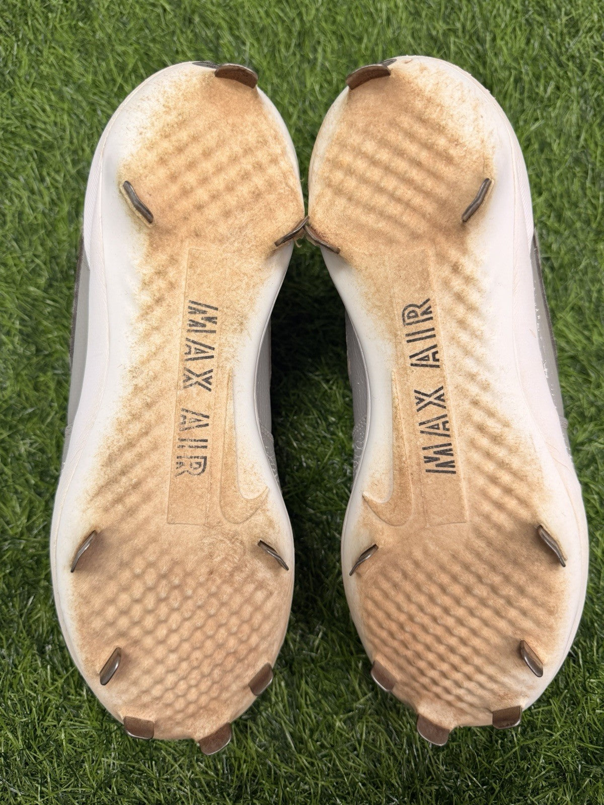 Luis Arraez Game Used Cleats 2025 Padres Custom Jordans Signed GUG LOA Matched