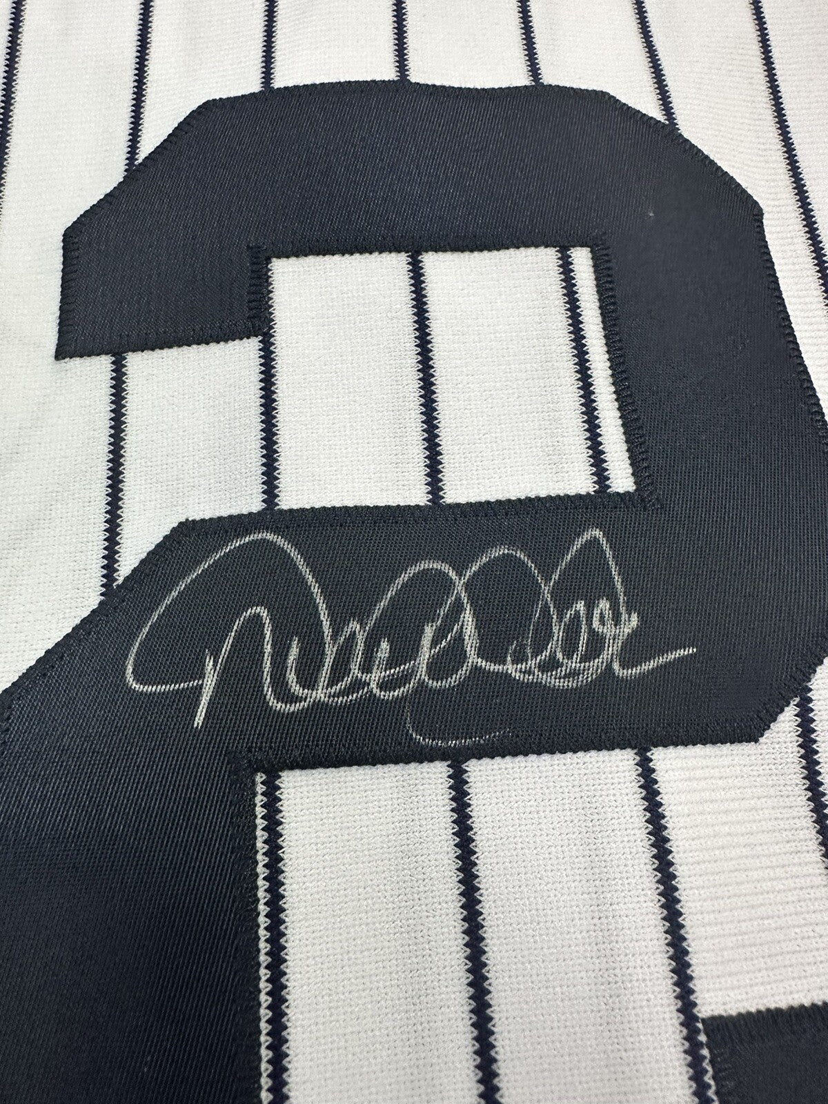 Derek Jeter New York Yankees Team Issued Jersey MLB Authenticated 2014 Signed