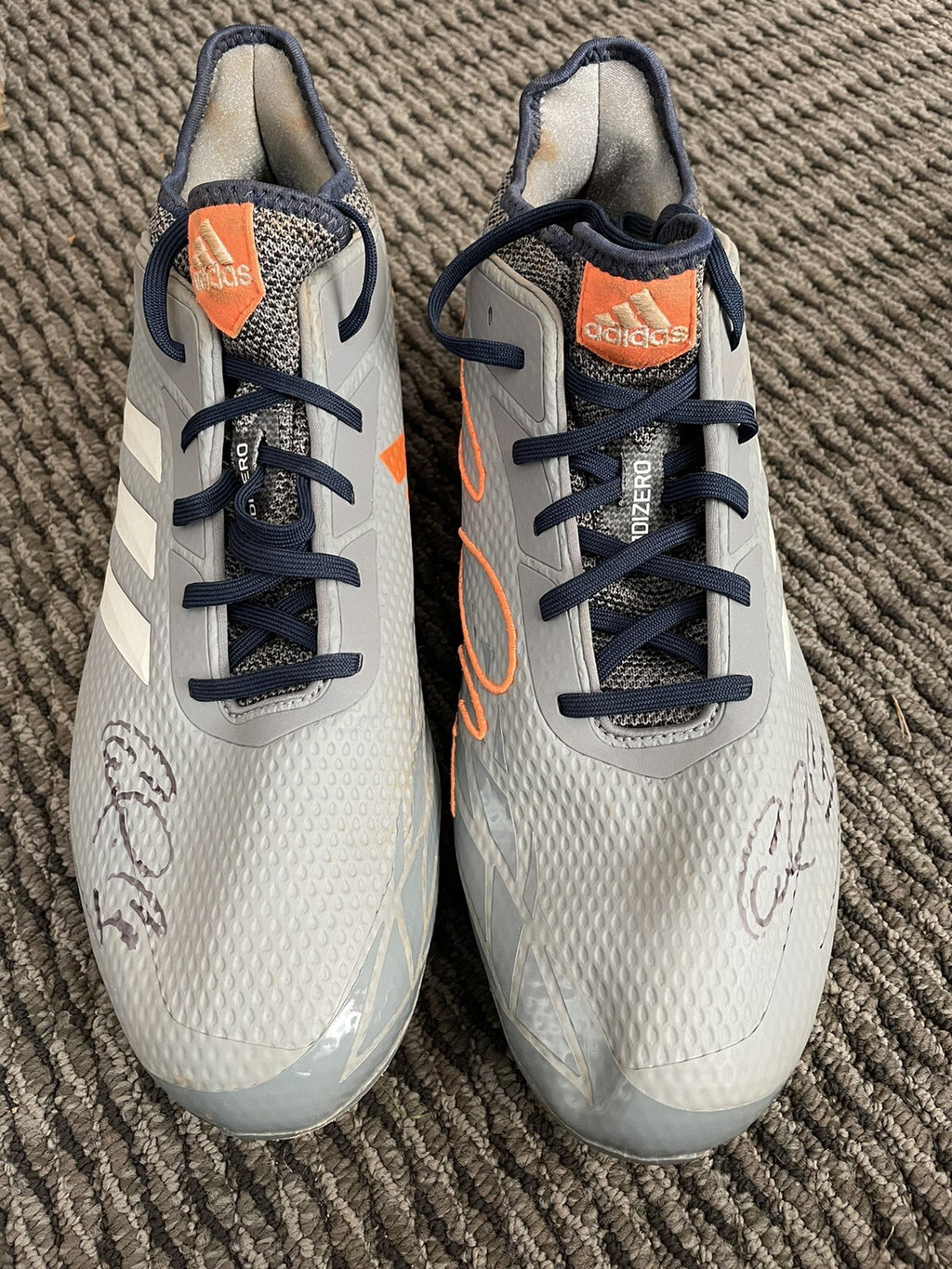 Carlos Correa Houston Astros Game Used Cleats Signed 2018 Correa LOA