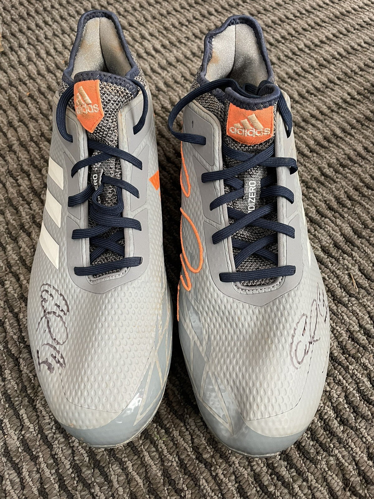 Carlos Correa Houston Astros Game Used Cleats Signed 2018 Correa LOA