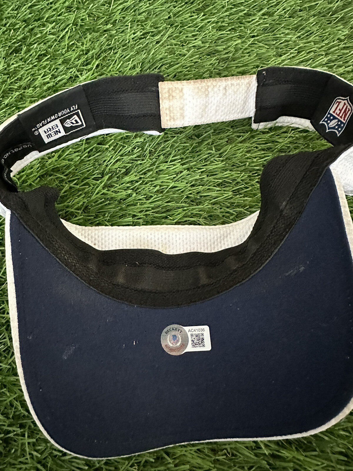 Tom Brady Signed Patriots Visor “6x Inscription” Auto Beckett LOA