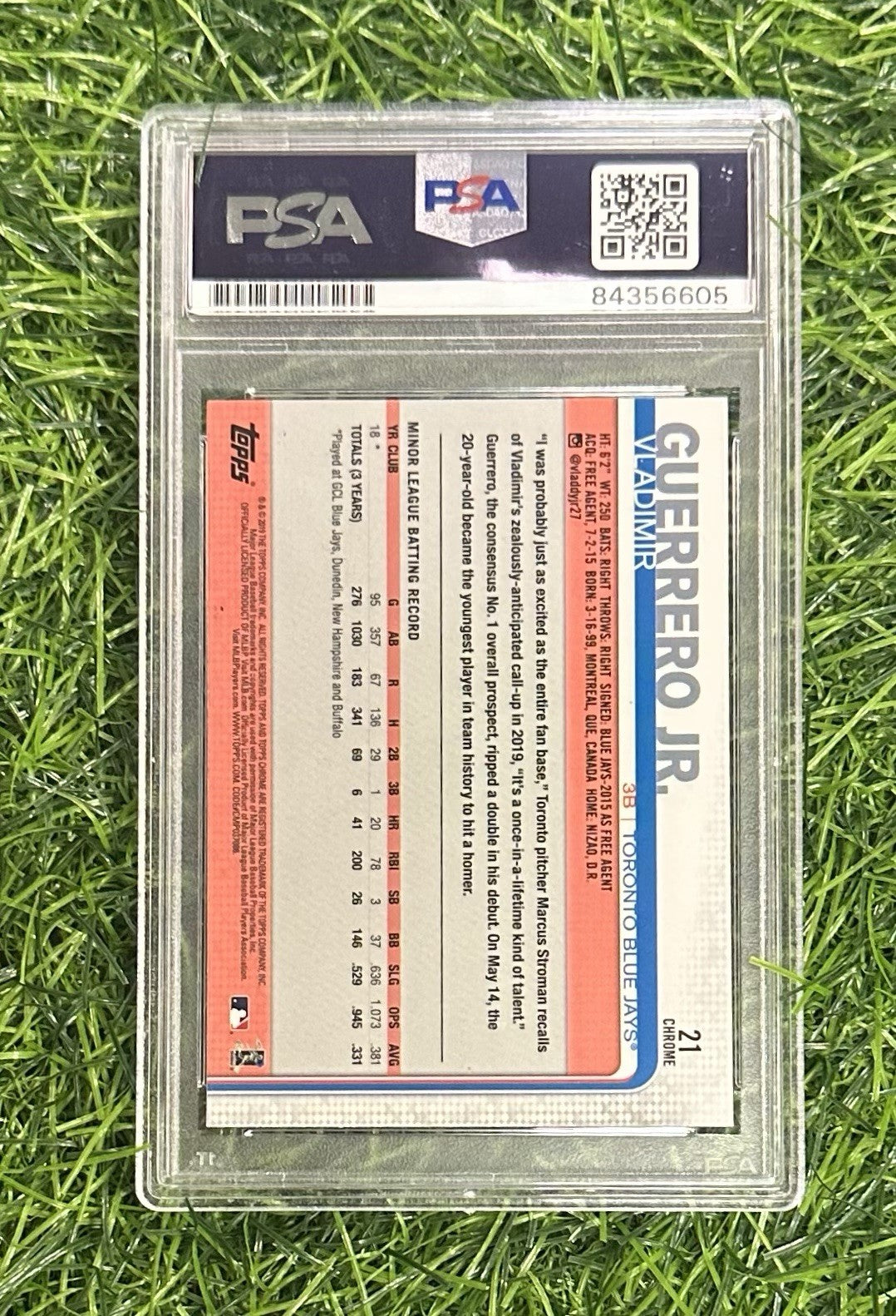 Vladimir Guerrero Jr. Signed Topps Chrome 2019 Rookie #21 Auto PSA/DNA 10
