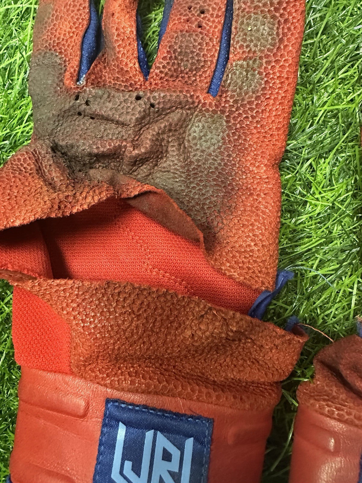 Vladimir Guerrero Jr. Toronto Blue Jays Game Used Batting Gloves 2022 GUG LOA