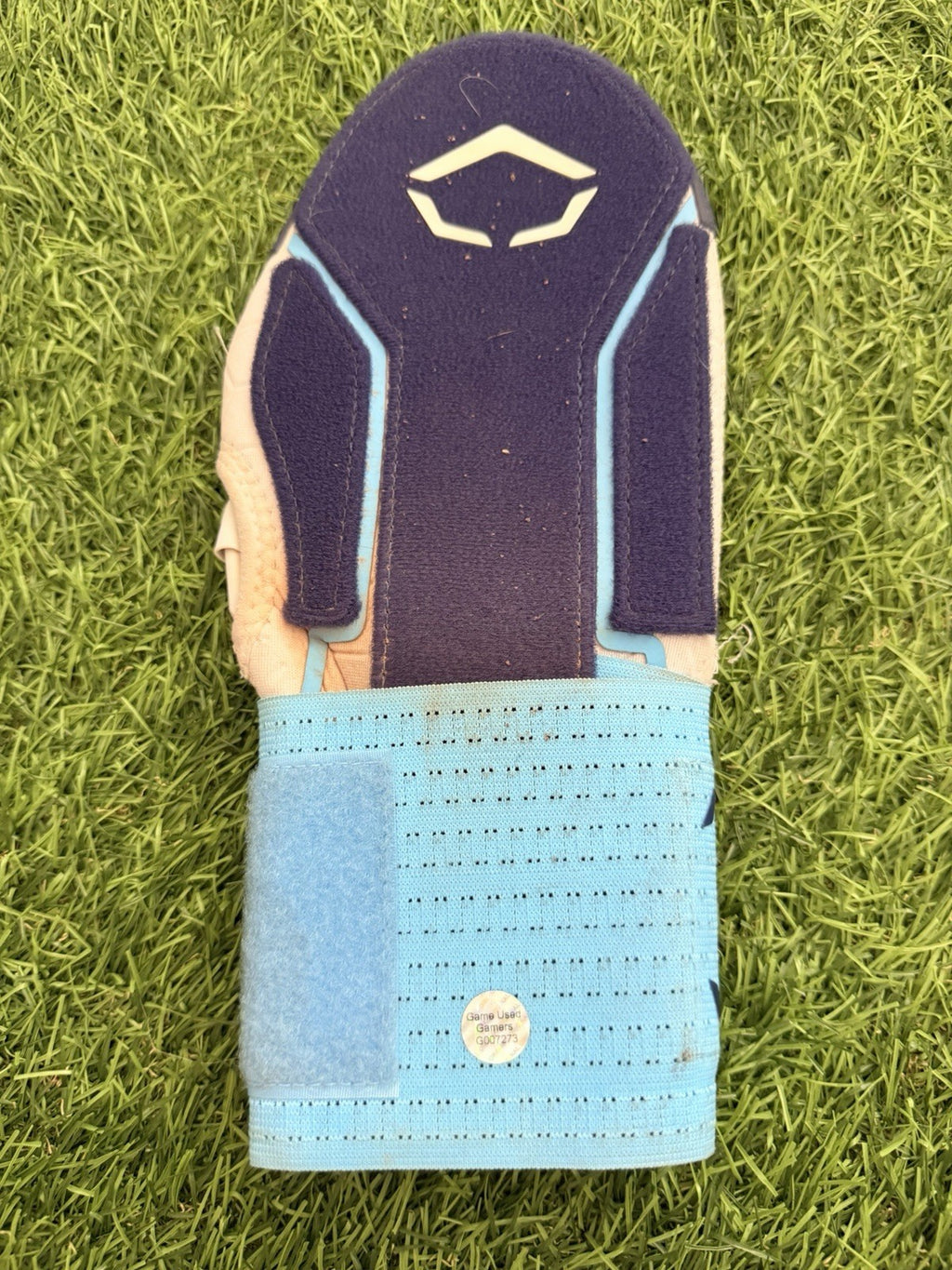 Junior Caminero Game-Used & Signed Inscribed Sliding Mit – 2025 GUG LOA