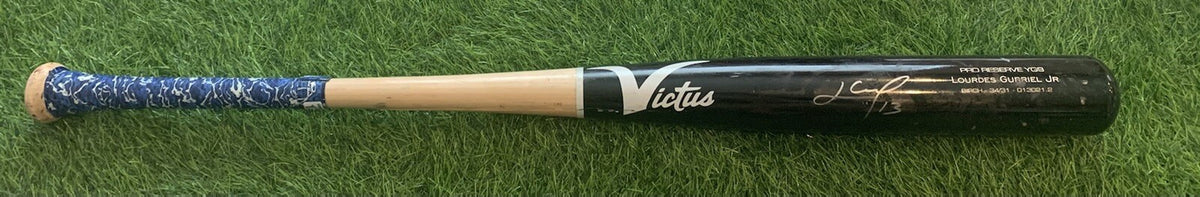 Lourdes Gurriel Jr. Toronto Blue Jays Game Used Bat 2021 Signed