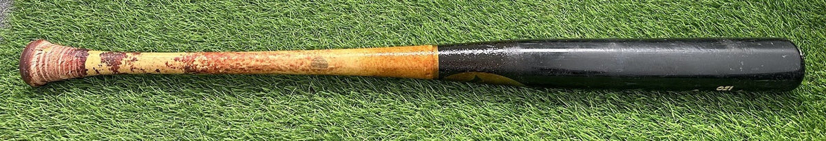 Ozzie Albies Atlanta Braves Game Used Bat “2021 NLDS Game 1” Signed PSA 10