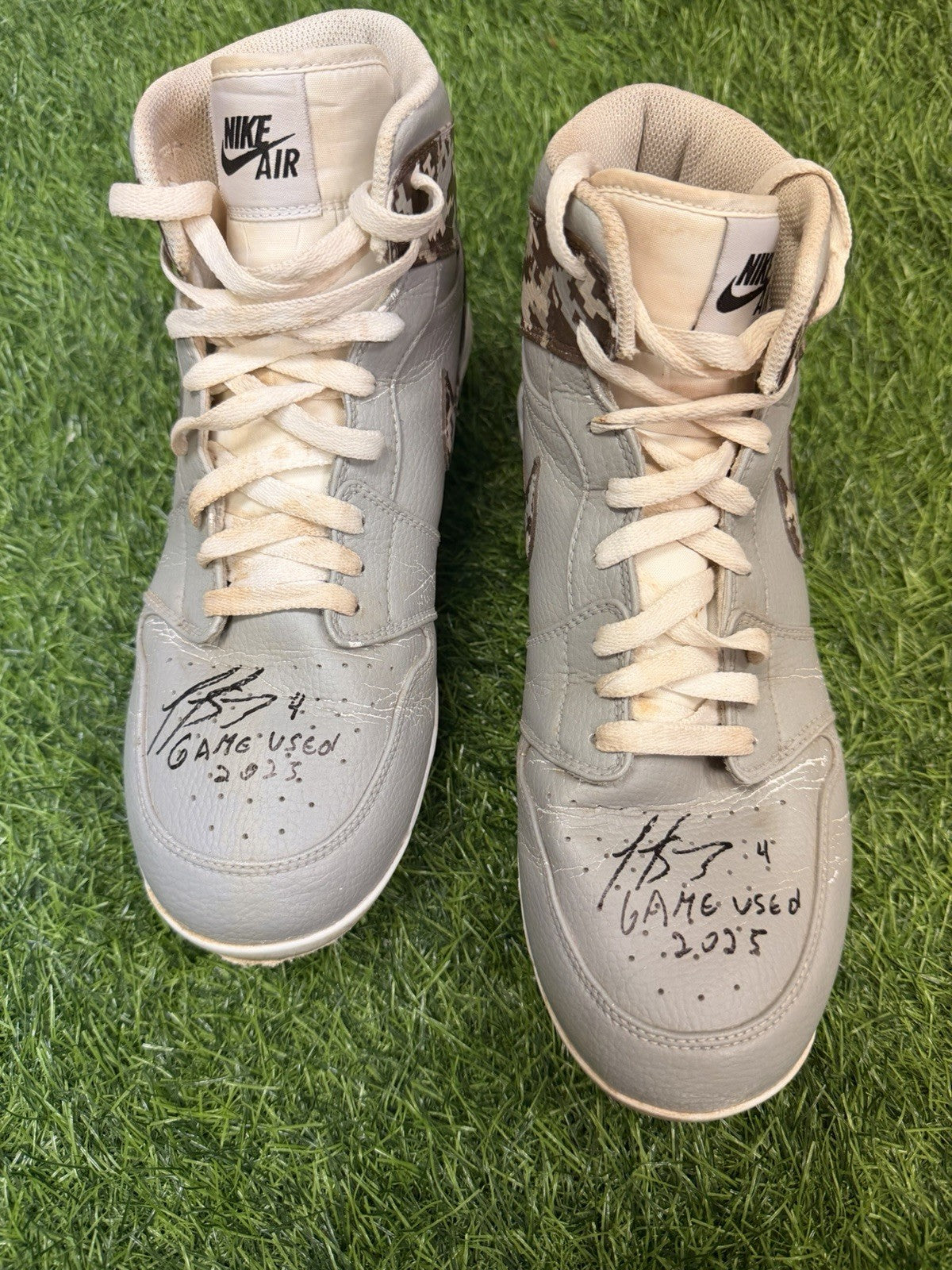 Luis Arraez Game Used Cleats 2025 Padres Custom Jordans Signed GUG LOA Matched