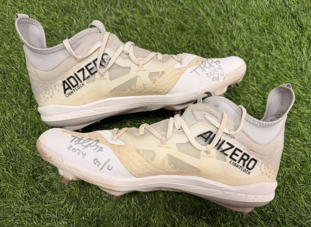 Teoscar Hernandez Los Angeles Dodgers Game Used Cleats Signed 2024 GUG LOA