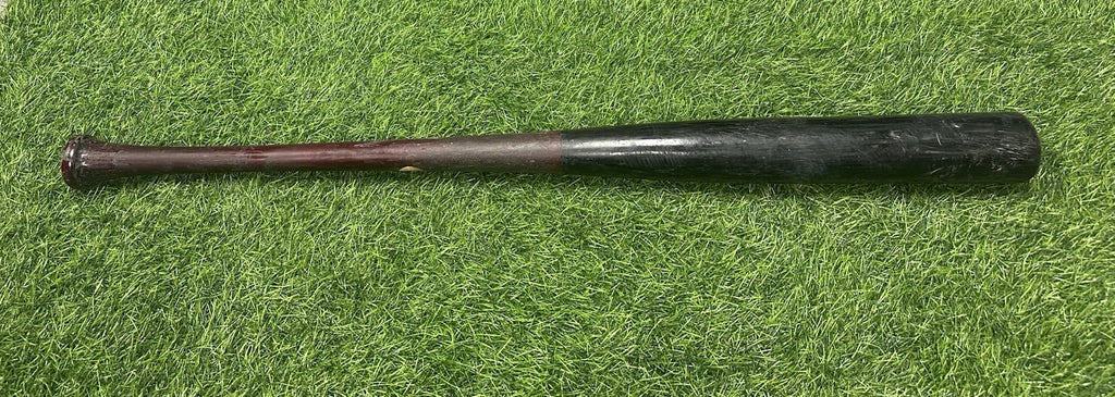Yainer Diaz Houston Astros Game Used Bat 2024 Uncracked MLB Auth