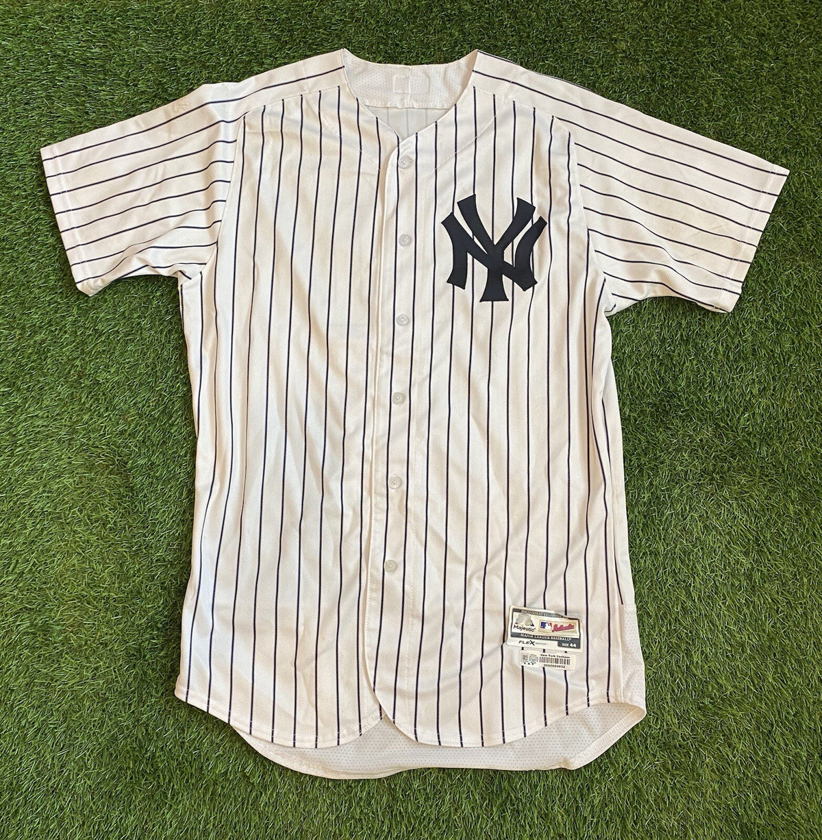 Miguel Andujar Yankees Game Used Jersey 2019 “9 hits 19th HR” MLB Auth