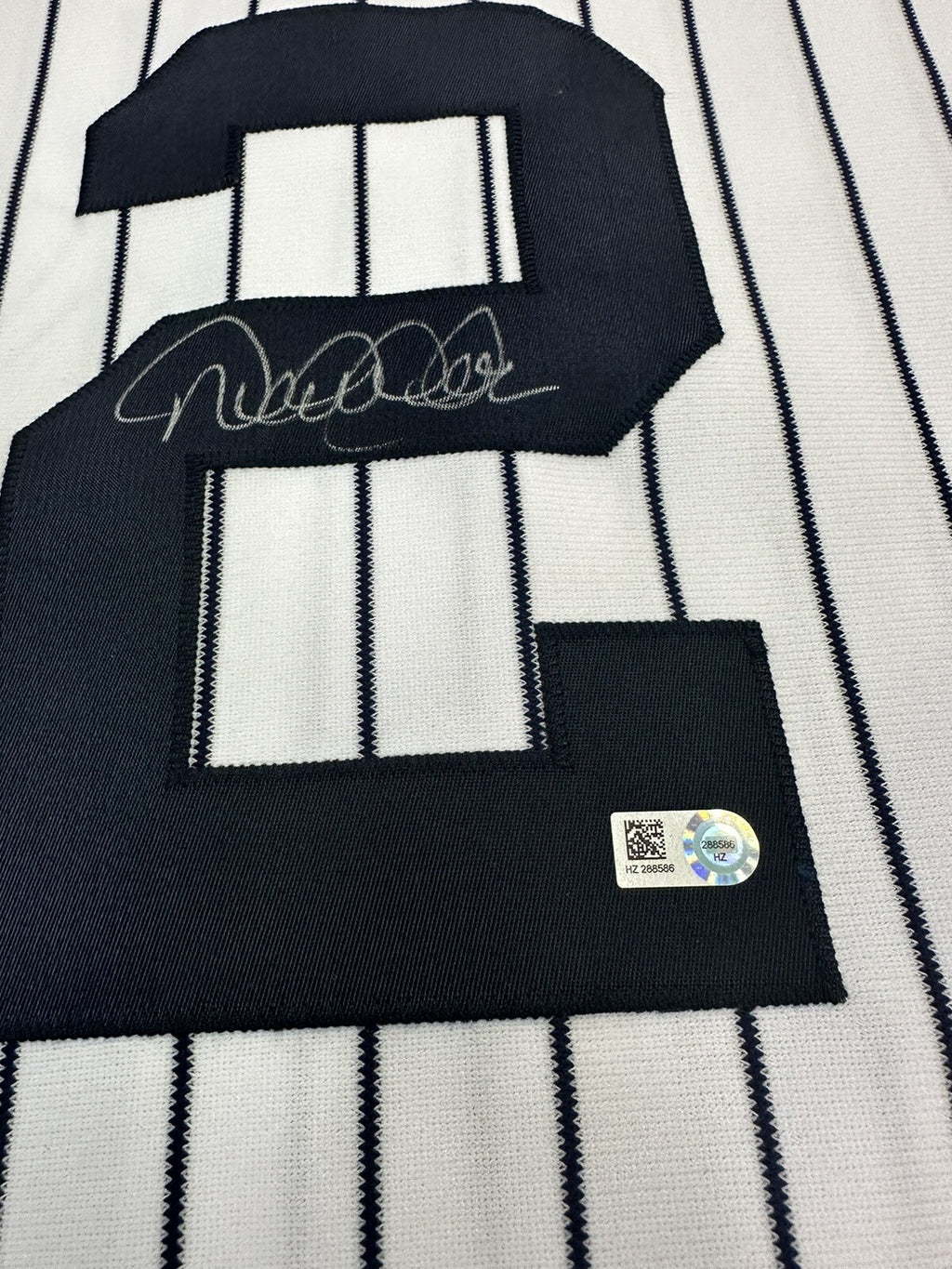 Derek Jeter New York Yankees Team Issued Jersey MLB Authenticated 2014 Signed