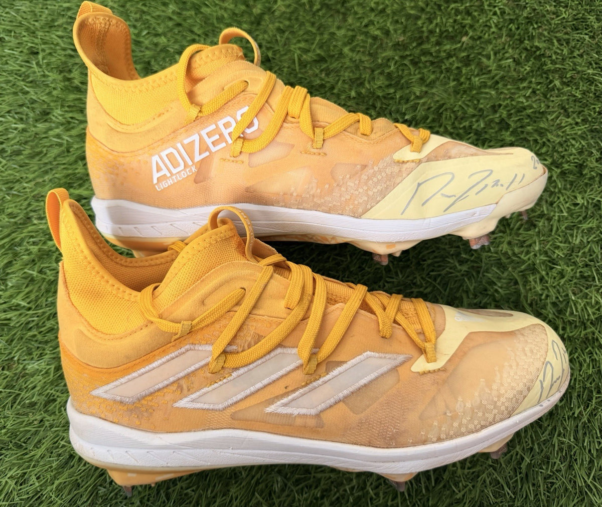 Jose Ramirez Cleveland Guardians Game Used Cleats  2024 Signed GUG LOA